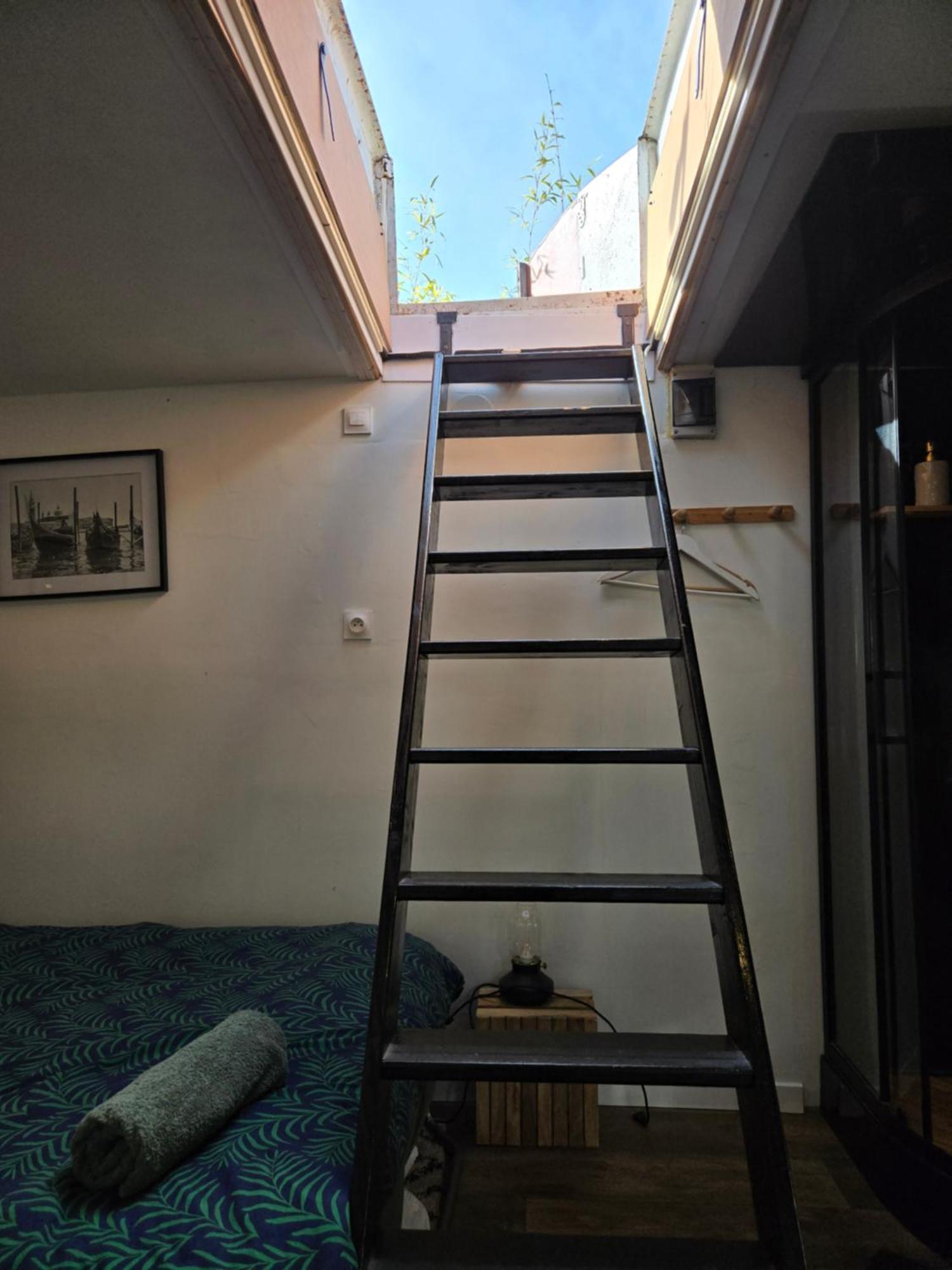 Homestay Atypique Sur Peniche
